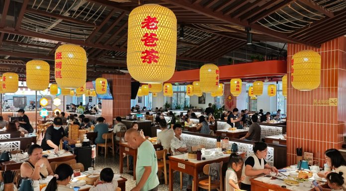 Cina: Hainan offre diverse esperienze turistiche durante le festività (2)