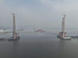 Cina: in costruzione ponte ferroviario transmarittimo della baia di Hangzhou (1)
