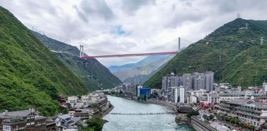 Cina: Sichuan, immagini aeree dei luoghi storici della Lunga Marcia (2)