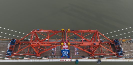Cina: in costruzione ponte ferroviario transmarittimo della baia di Hangzhou (3)