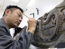 Cina: a Jingzhou attività di restauro conservano il patrimonio culturale (1)