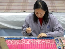 Cina: a Jingzhou attività di restauro conservano il patrimonio culturale (2)