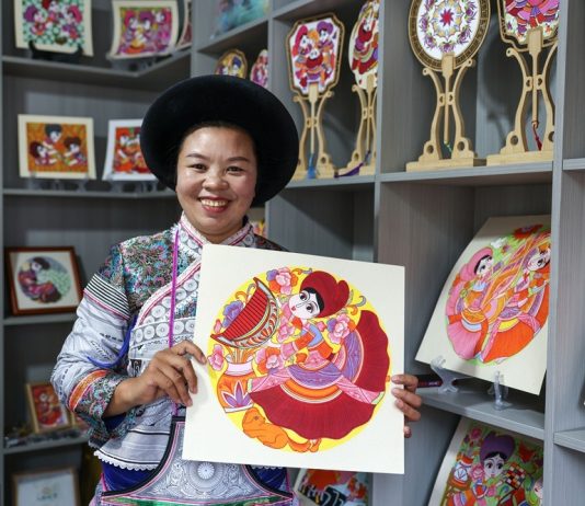 Cina: l’arte dei contadini di Shuicheng favorisce la rivitalizzazione rurale (3)