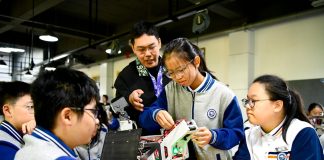 Cina: attività didattiche su scienza e tecnologia nelle scuole di Jinan (1)