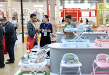 Cina: Hebei ospita fiera di biciclette, passeggini e giocattoli (1)