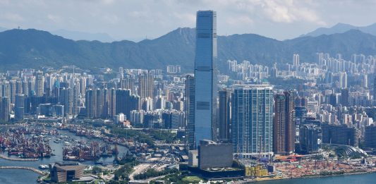 Cina: rapporto, Hong Kong mantiene il primato di economia più libera al mondo