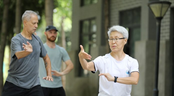 Cina: trend del “Chinamaxxing” a Chenjiagou, stranieri praticano taijiquan (2)