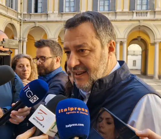 Milano, Salvini “Se necessario i parà useranno Lince e droni”