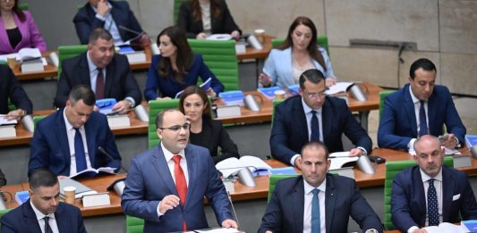 Il bilancio 2027 di Malta prevede un Super Bonus da mille euro per i lavoratori e sussidi energetici