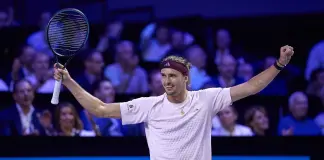 Zverev ai quarti a Vienna, da lunedì sarà n°1 del ranking Atp. Cobolli si ritira in lacrime, Berrettini avanti